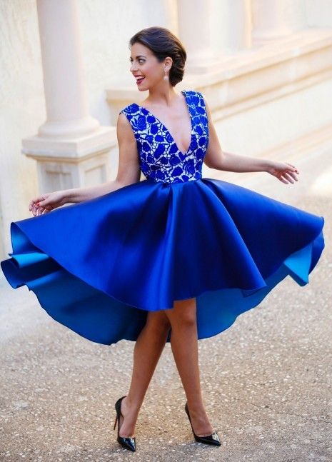 2016 Royal Blue Cocktail Dresses Deep V Neck Lace Satin Knee Length